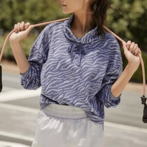 Daily Practice Anthropologie Sweatshirt Purple Drawstring Funnel Neck Waves - Picture 1 of 7